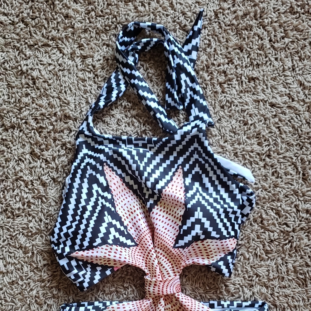 One piece swimsuit